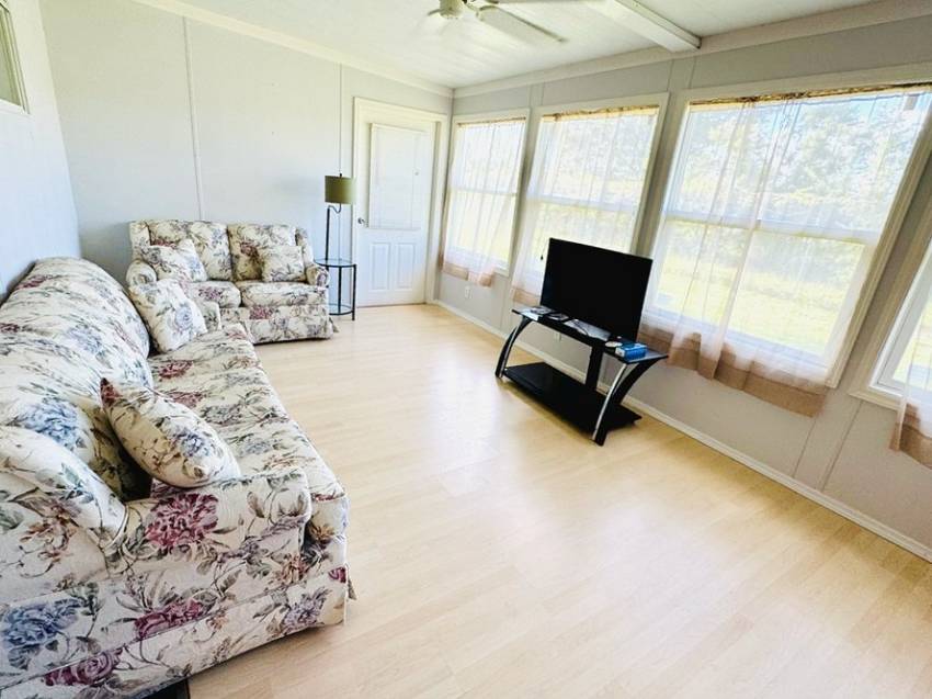 4746 Devonwood Ct. a Lakeland, FL Mobile or Manufactured Home for Sale